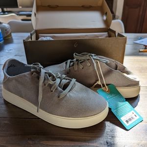 NEW olukai slip on casual sneakers